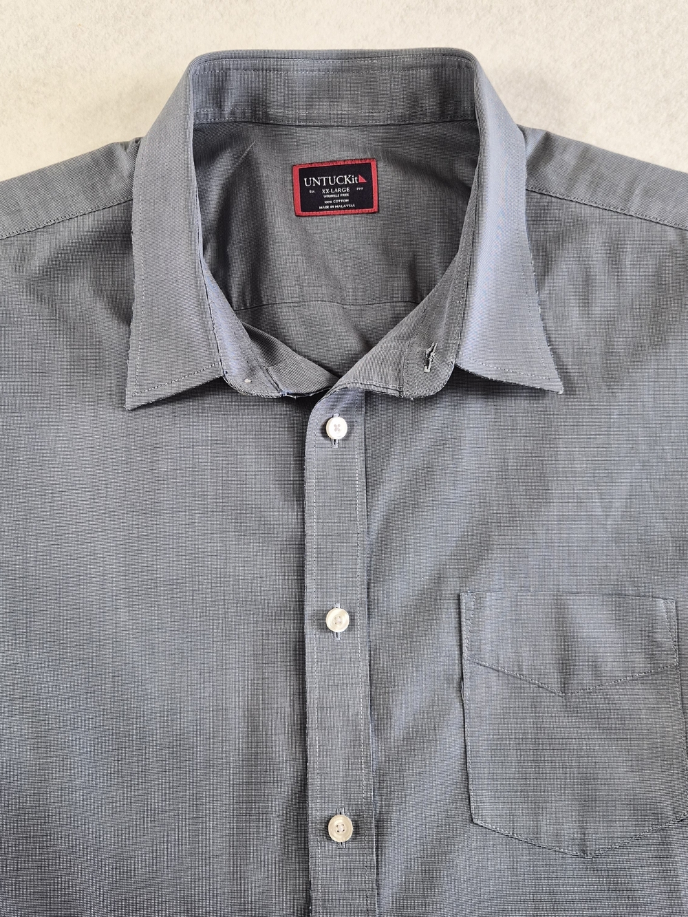 Men's Gray Button-Up Shirt with Red Accent